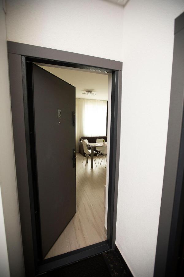 Covaciu Aparthotel Cluj-Napoca Buitenkant foto